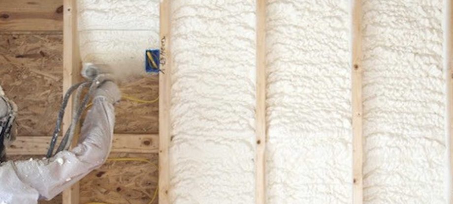 نظام رغوة الرش من مادة البولي يوريثان - Polyurethane spray foam system